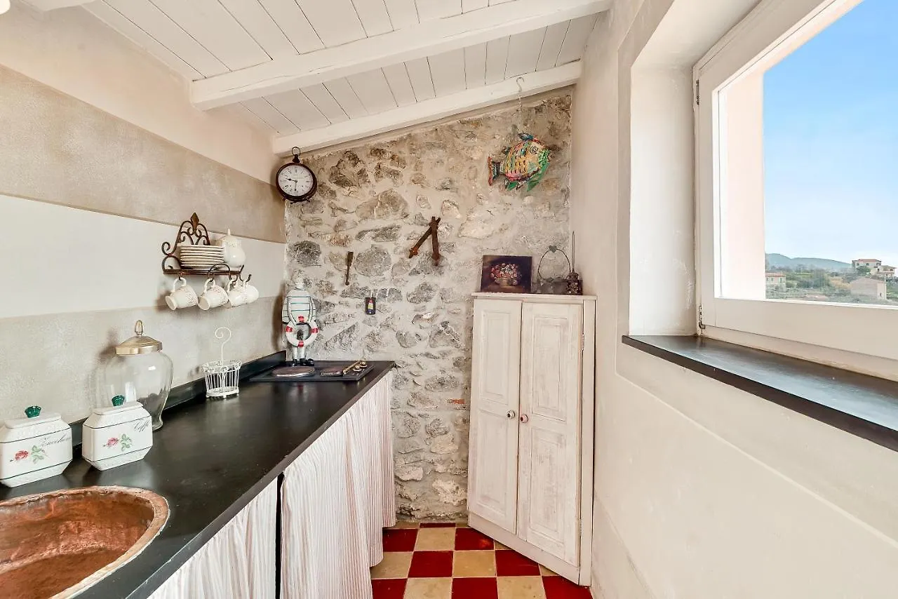 Casa Monella Holiday home San Terenzo 0*, La Spezia